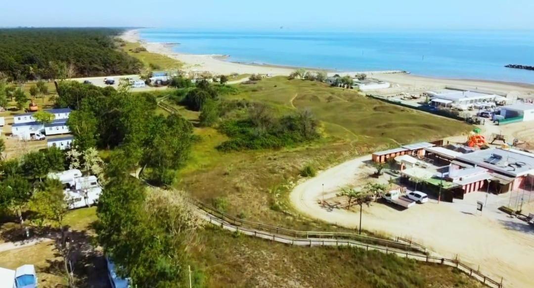 Camping Village Lido Di Classe Bagian luar foto